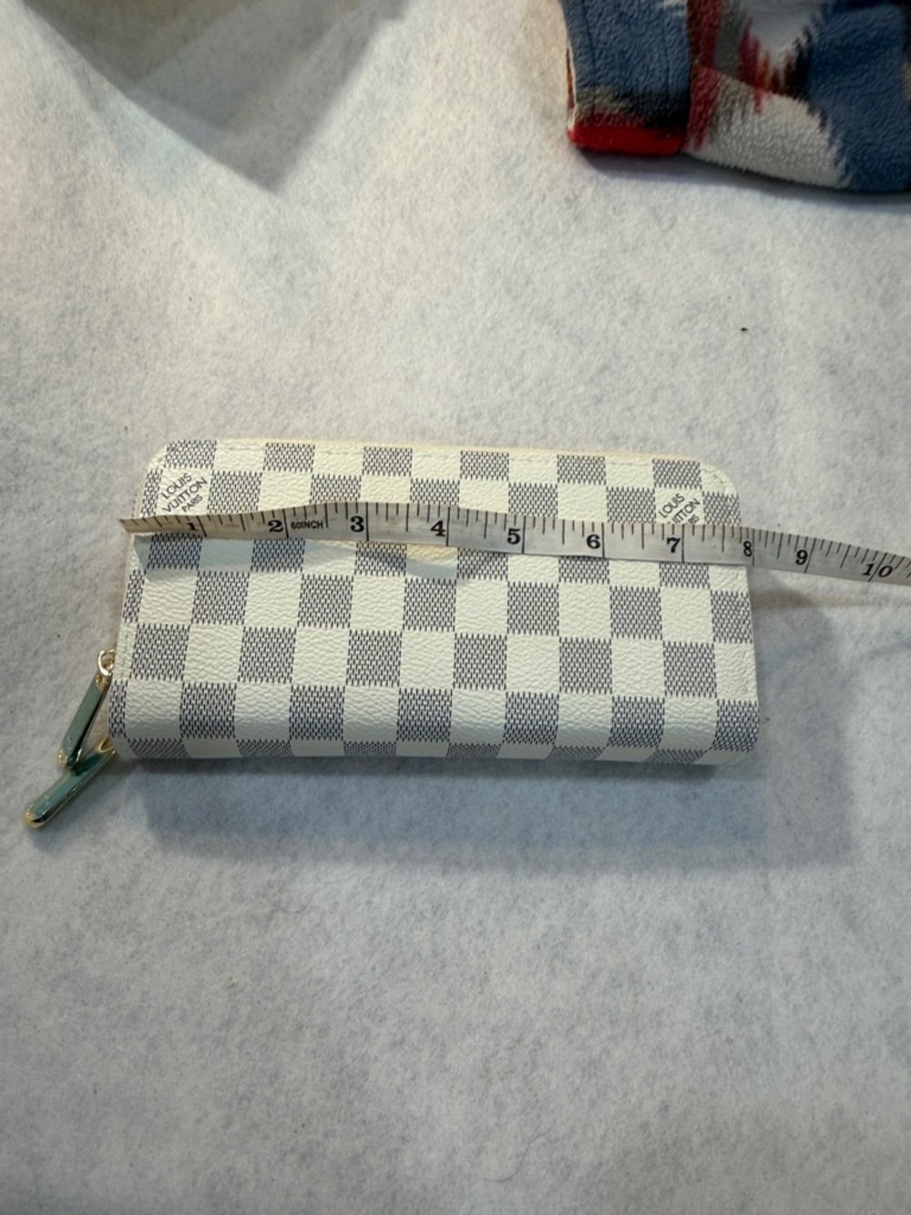 Lv Damier Azur double Zip Around Wallet - White/Gray - Picture 10 of 11